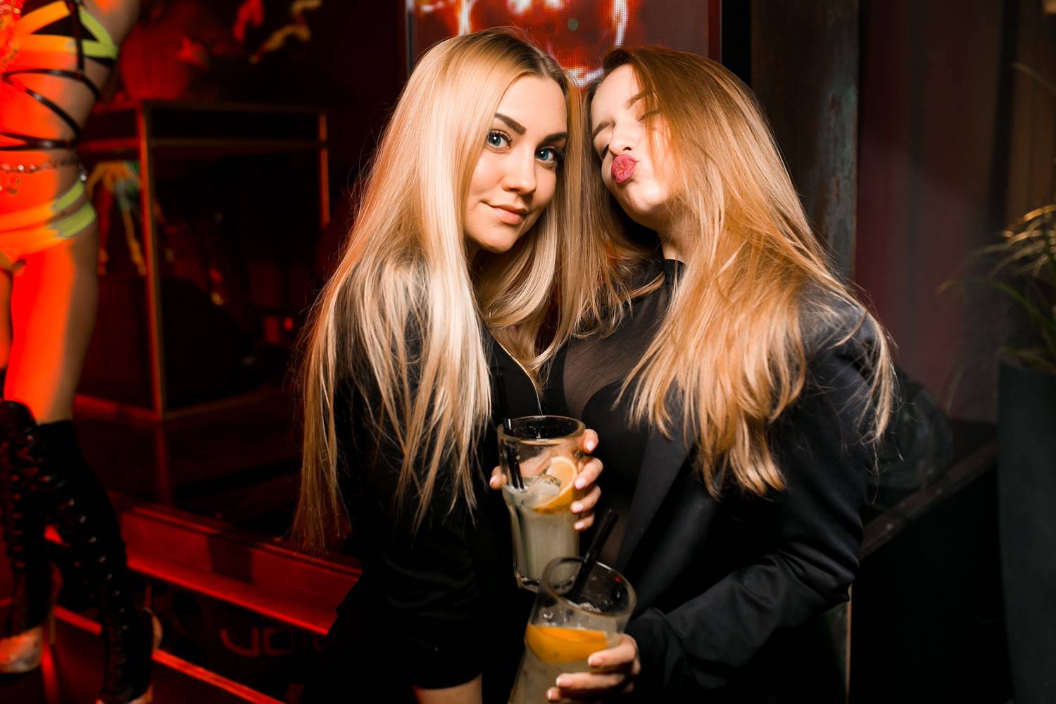 الحياة الليلية في كييف - يعنى 