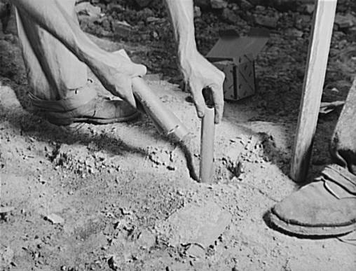 ما هو الديناميت وسبب تسميته بهذا الاسم؟ - يعنى 