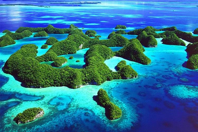 ولايات ميكرونيسيا المتحدة - يعنى 